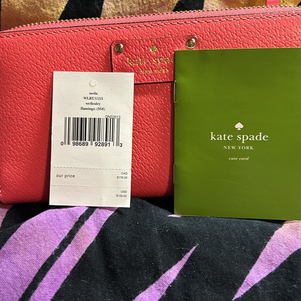 NWT Kate Spade Coral Wallet